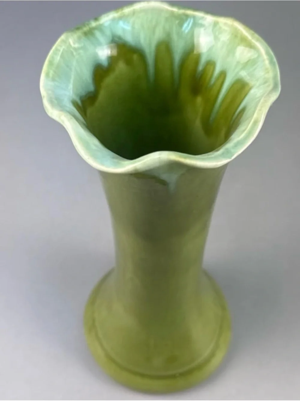 Camark Pottery 'Calla Lily Leaf' vase, shape 597 - 8.25 inches